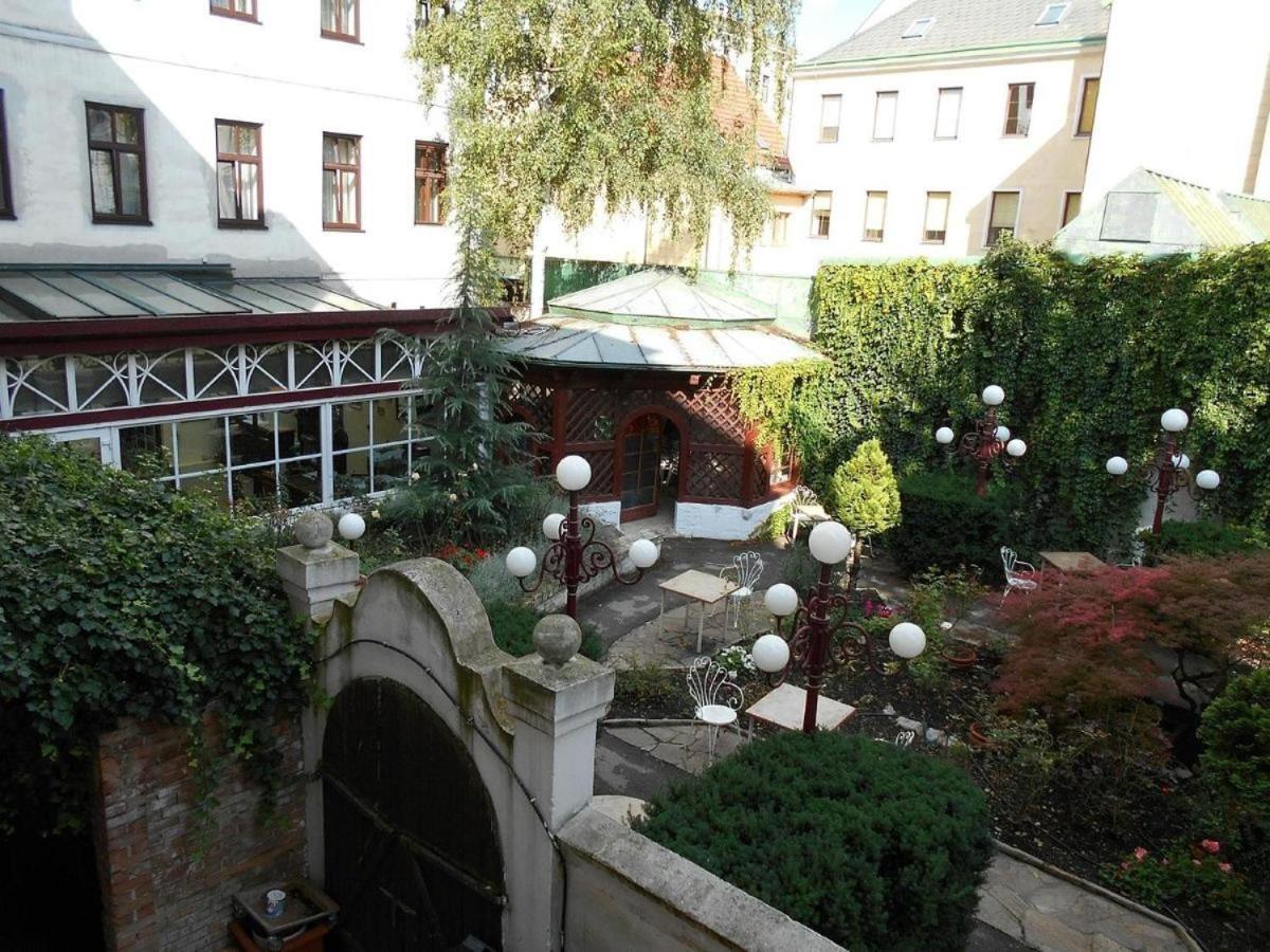 Hotel Viktoria Viena Exterior foto