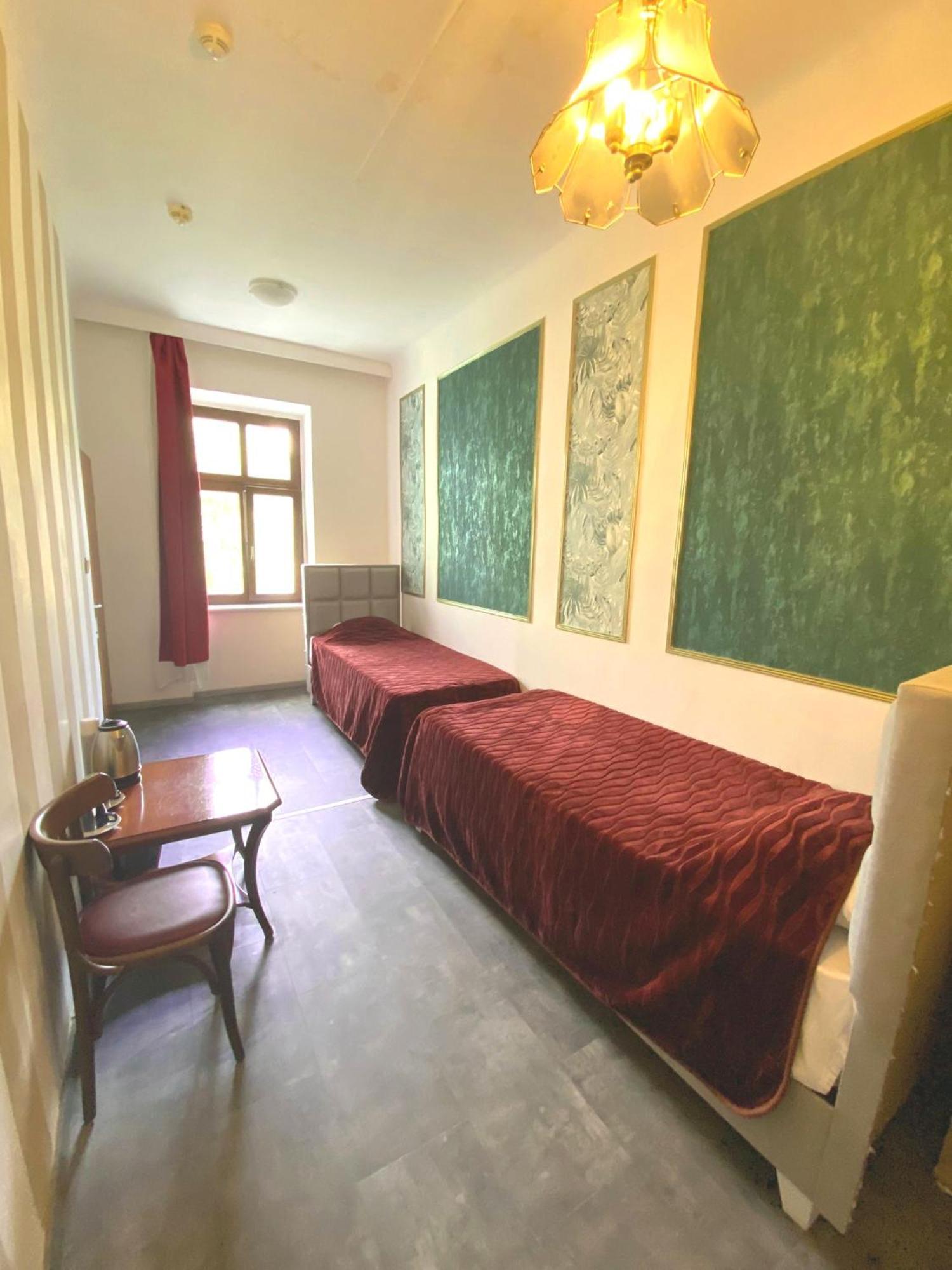 Hotel Viktoria Viena Habitación foto